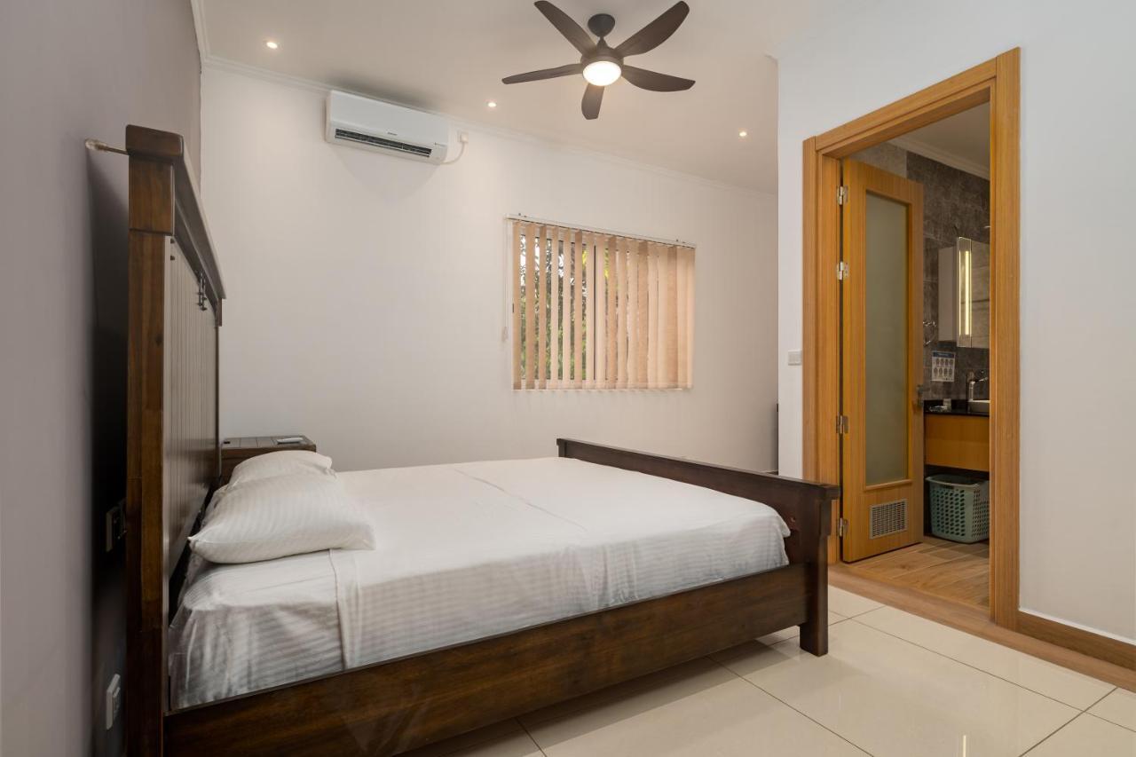 Royale Suites By Arc Royal Luxury Apts อองซ์รอแยล ภายนอก รูปภาพ